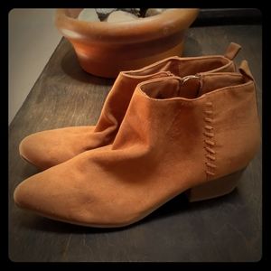Women's Booties